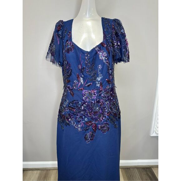 NWT Badgley Mischka Sweetheart Neck Beaded Lace Flutter-Sleeve Gown Navy Size 12 - Picture 4 of 9
